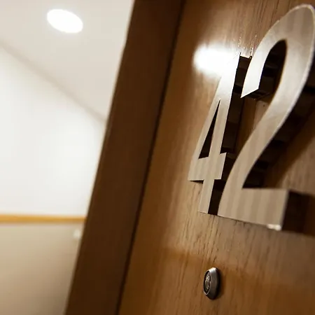 Mh Apartments Liceo-3